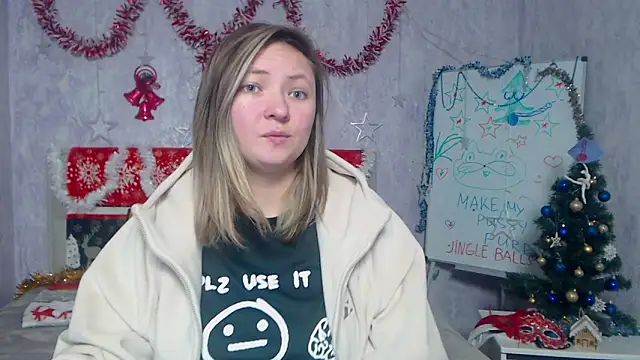 Snapshot of SallyVerda chatting on December 15, 6:58 pm SallyVerda online show from December 15, 6:58 pm