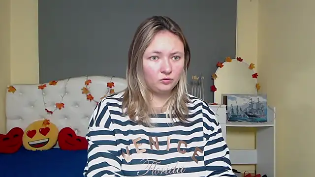 Snapshot of SallyVerda chatting on November 14, 6:33 pm SallyVerda online show from November 14, 6:33 pm