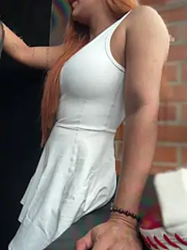 Amber Martins  online show from April 5, 5:52 pm