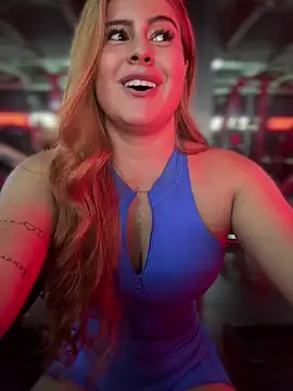 Amber Martins  online show from April 19, 6:10 pm