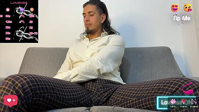 Tom blunt96 online show from November 1, 3:35 am