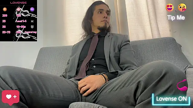 Tom blunt96 online show from November 20, 2:51 pm