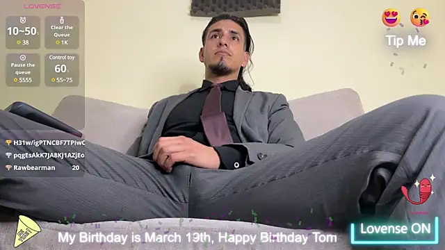 Tom blunt96 online show from March 19, 10:00 am