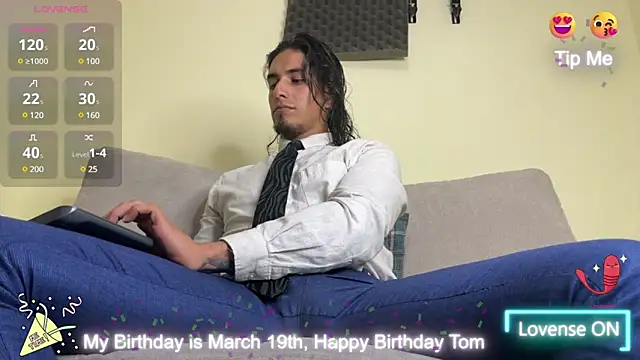 Tom blunt96 online show from March 18, 5:23 am