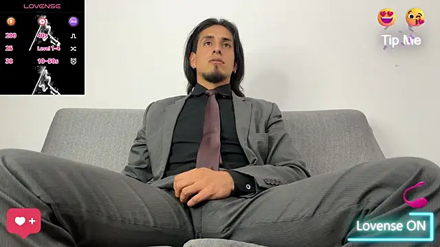 Tom blunt96 online show from September 27, 9:32 pm