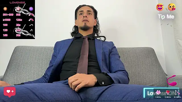 Tom blunt96 online show from October 30, 5:32 pm