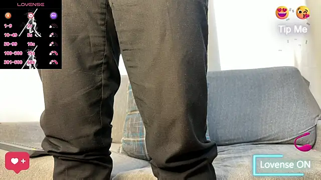 Tom blunt96 online show from November 8, 12:31 pm