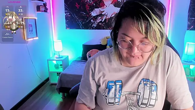 lucky-leah online show from October 23, 3:27 am