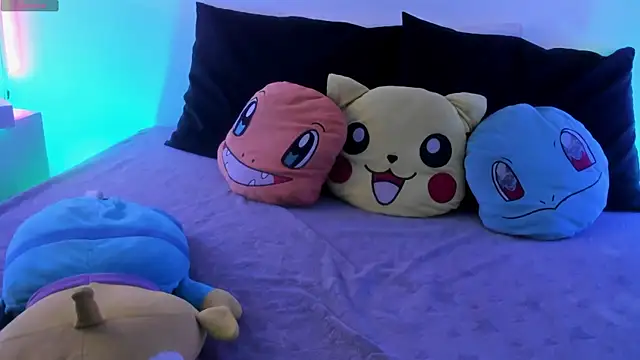 lucky-leah online show from April 14, 4:17 am