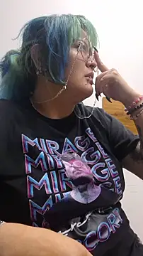 lucky-leah online show from March 27, 3:59 am