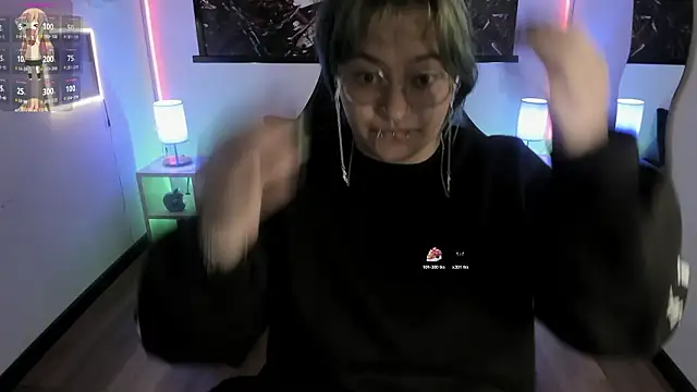 lucky-leah online show from March 26, 4:00 am