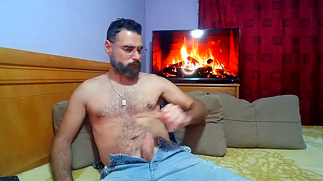 steve-renato online show from December 2, 10:18 pm