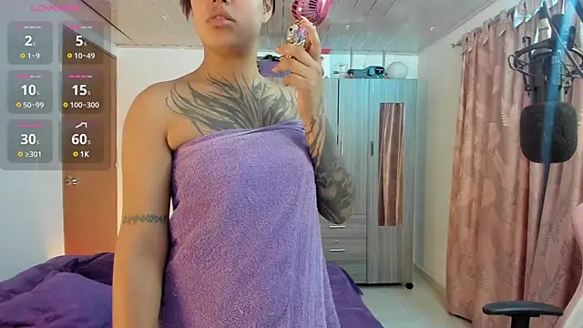 Kayla foxxy online show from January 18, 3:42 am