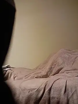 niesmialy39oon online show from March 11, 10:15 pm