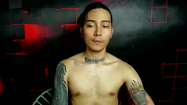 chromeheart  online show from April 12, 8:56 pm