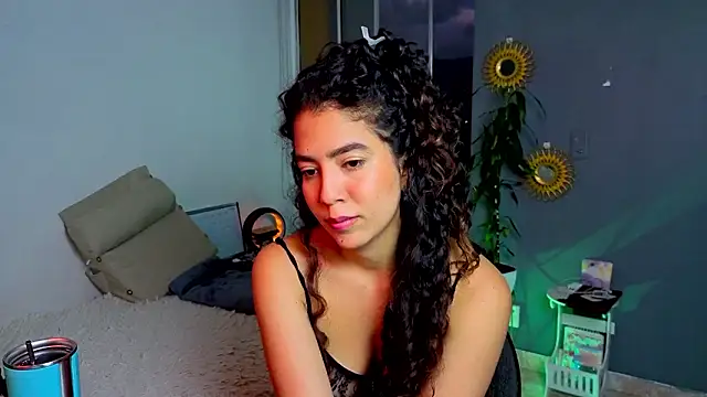 arteverena online show from February 2, 11:26 pm