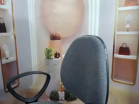 Love bug15 online show from January 12, 1:23 am