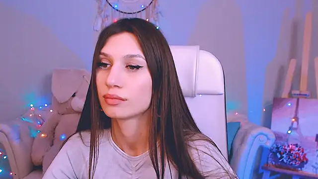 MollyPerry online show from January 24, 7:07 pm