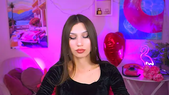 MollyPerry online show from February 19, 4:11 pm