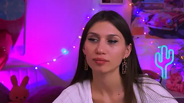 MollyPerry online show from March 1, 7:26 pm