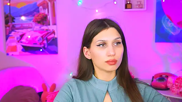 MollyPerry online show from February 16, 10:11 pm