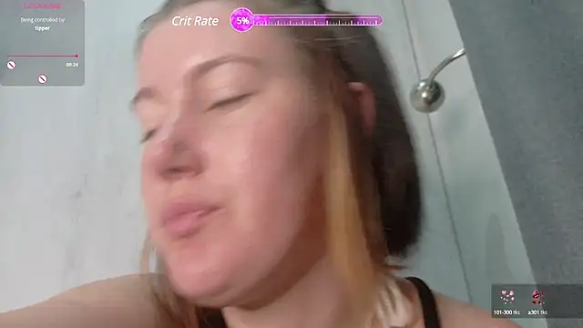 Snapshot of C1eopatra chatting on March 11, 6:41 pm C1eopatra online show from March 11, 6:41 pm