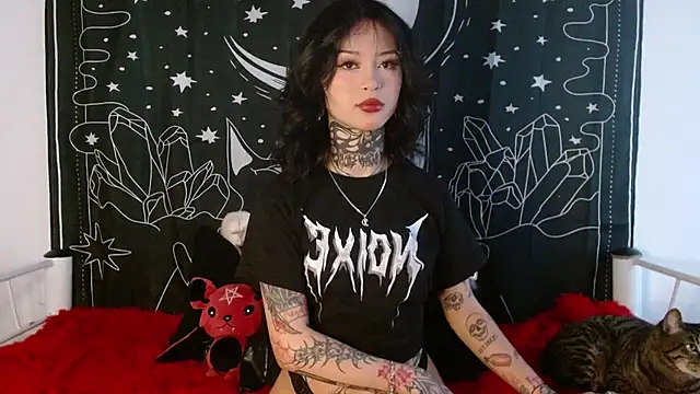 Isabella  dark online show from October 17, 9:49 pm