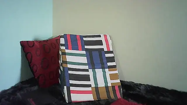 Snapshot of JuliaMack chatting on January 27, 7:46 pm JuliaMack online show from January 27, 7:46 pm