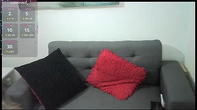Snapshot of JuliaMack chatting on September 30, 2:06 am JuliaMack online show from September 30, 2:06 am