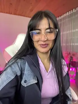 Violetta kim1 online show from February 20, 9:28 pm