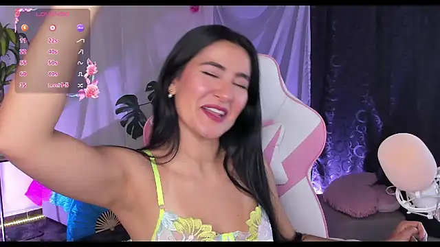 Violetta kim1 online show from May 17, 8:31 pm