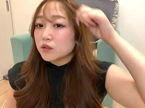 Snapshot of OCHAN___X chatting on December 15, 2:05 pm OCHAN X online show from December 15, 2:05 pm