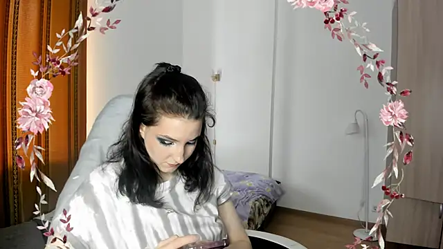 Snapshot of Bridget_fitness chatting on March 4, 12:22 pm Bridget fitness online show from March 4, 12:22 pm