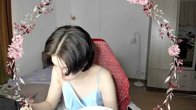 Snapshot of Bridget_fitness chatting on March 10, 2:16 pm Bridget fitness online show from March 10, 2:16 pm