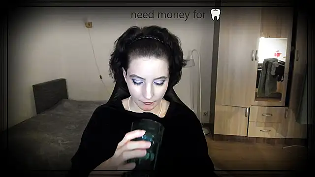 Snapshot of Bridget_fitness chatting on March 20, 7:57 pm Bridget fitness online show from March 20, 7:57 pm