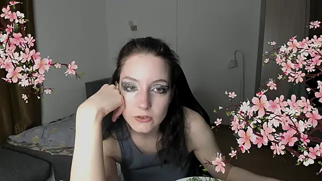 Snapshot of Bridget_fitness chatting on March 7, 4:11 pm Bridget fitness online show from March 7, 4:11 pm