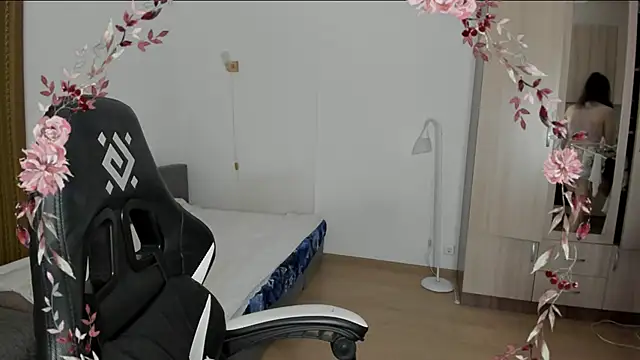 Snapshot of Bridget_fitness chatting on February 26, 6:48 pm Bridget fitness online show from February 26, 6:48 pm