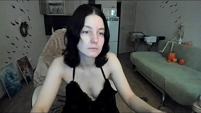Snapshot of Bridget_fitness chatting on October 6, 12:39 pm Bridget fitness online show from October 6, 12:39 pm