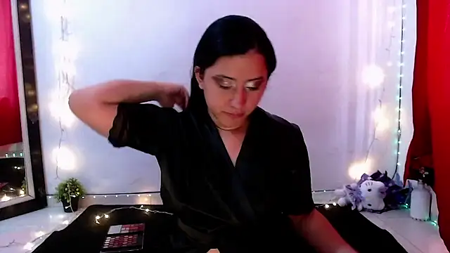 LuciaTomson online show from March 12, 4:22 pm