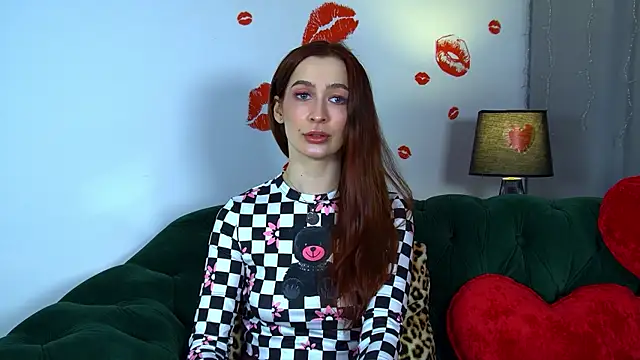 Snapshot of MarieKarma chatting on February 5, 6:59 pm MarieKarma online show from February 5, 6:59 pm