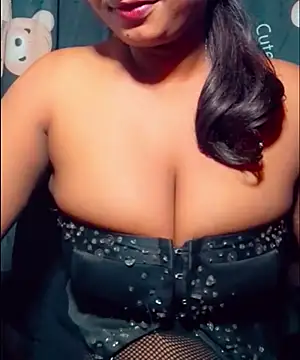 SLteena online show from August 1, 3:43 pm