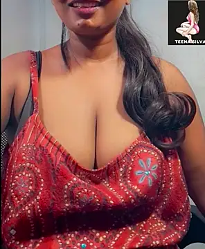 Snapshot of SLteena chatting on October 1, 3:27 pm SLteena online show from October 1, 3:27 pm