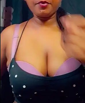 SLteena online show from February 25, 4:07 pm