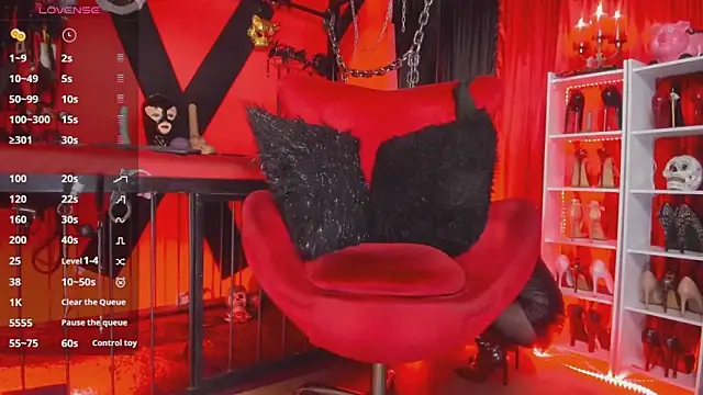 Snapshot of MistressAndre chatting on June 27, 9:54 pm MistressAndre online show from June 27, 9:54 pm
