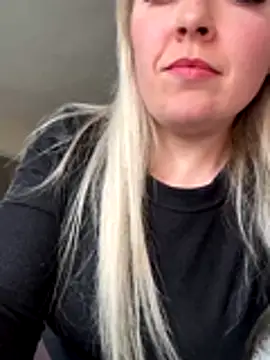 xxcurvyjessiexx online show from October 25, 1:12 pm