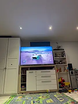 Worner online show from February 7, 6:16 pm