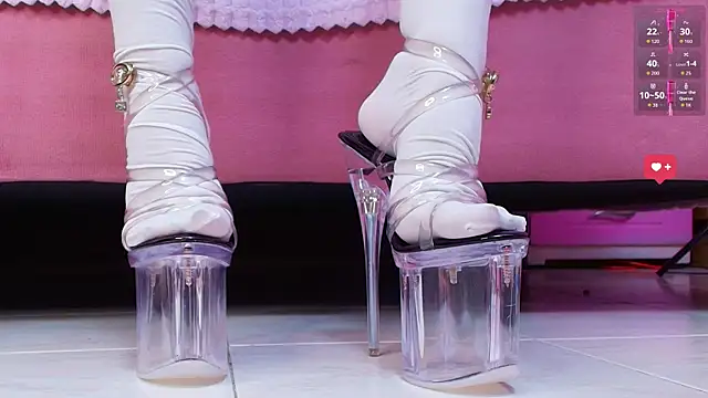 AuroraSim online show from December 15, 1:39 pm