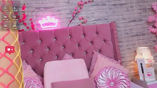 Snapshot of AuroraSim chatting on October 18, 1:35 pm AuroraSim online show from October 18, 1:35 pm