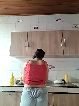 NATALIA MAGICK online show from February 14, 3:58 pm