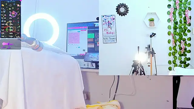 Snapshot of Daki_Ume_ chatting on February 28, 8:42 am Daki Ume online show from February 28, 8:42 am